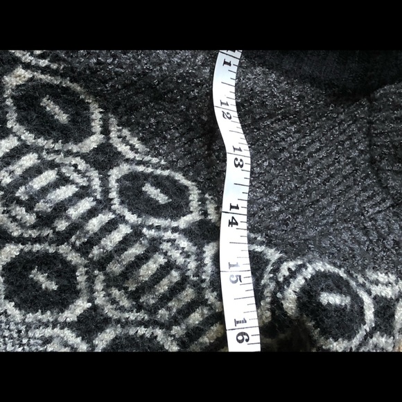 Beautiful Root’s Xs black grey blanket cardigan - Picture 5 of 7